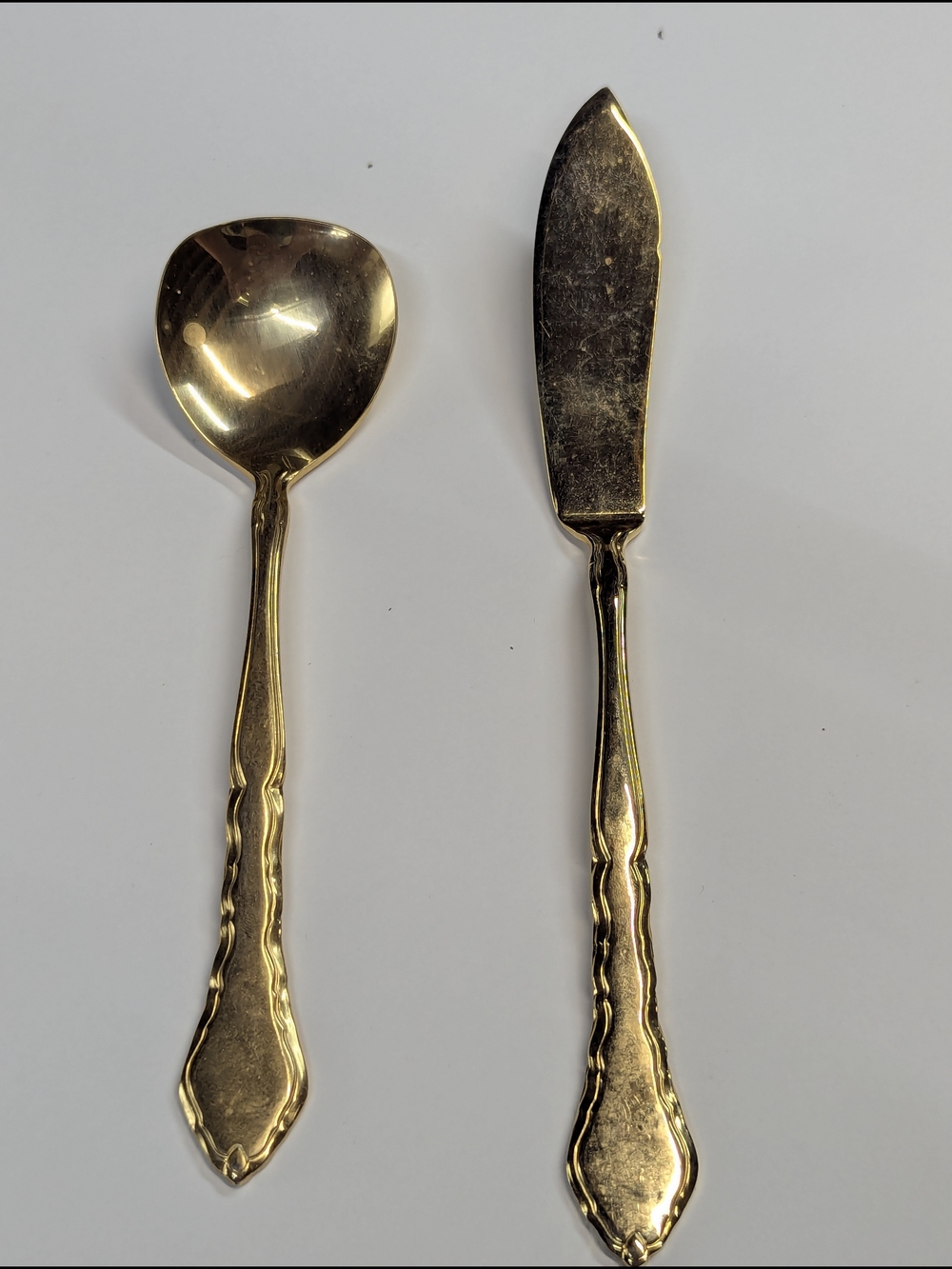 Supreme Cutlery Baroness By Towel Gold Flatware Jam/Sugar Spoon Butter Knife Set